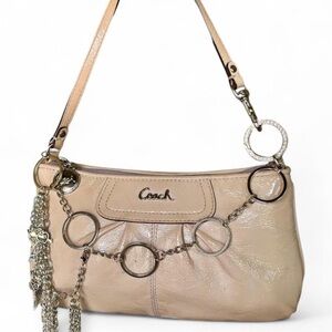 Coach Beige Leather Shoulder Bag💕